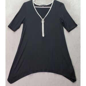 Cable & Gauge‎ Blouse Women's Small Black Sharkbite Hem Short Sleeve Quarter Zip